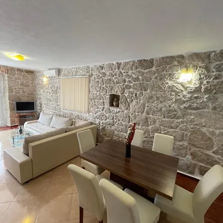 Ivan I Matej * Blace