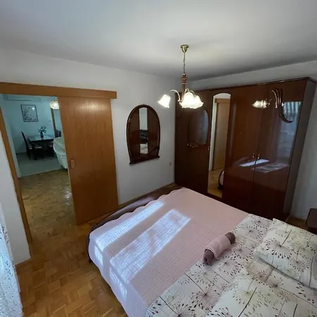 Ivan I Matej Apartment *