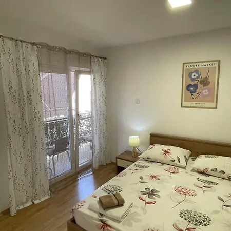 Ivan I Matej Apartment